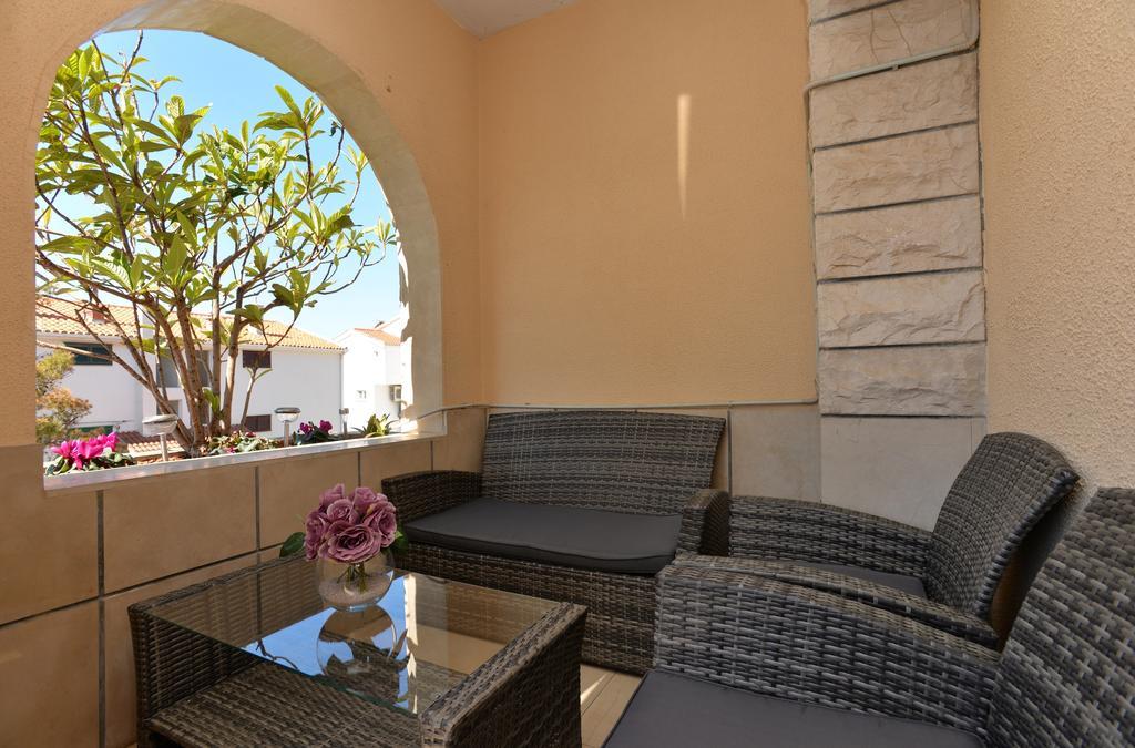 Ivana Apartments Makarska Eksteriør billede