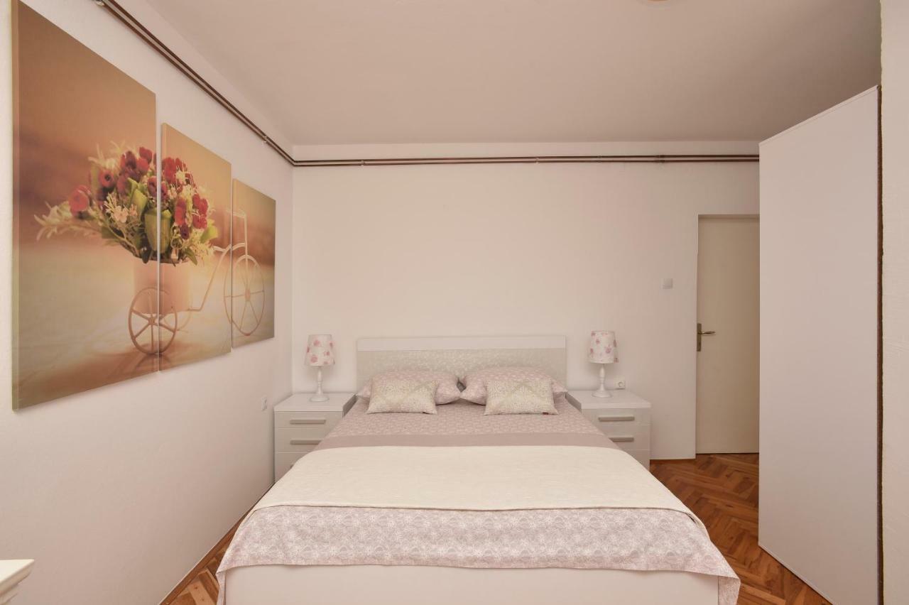Ivana Apartments Makarska Eksteriør billede